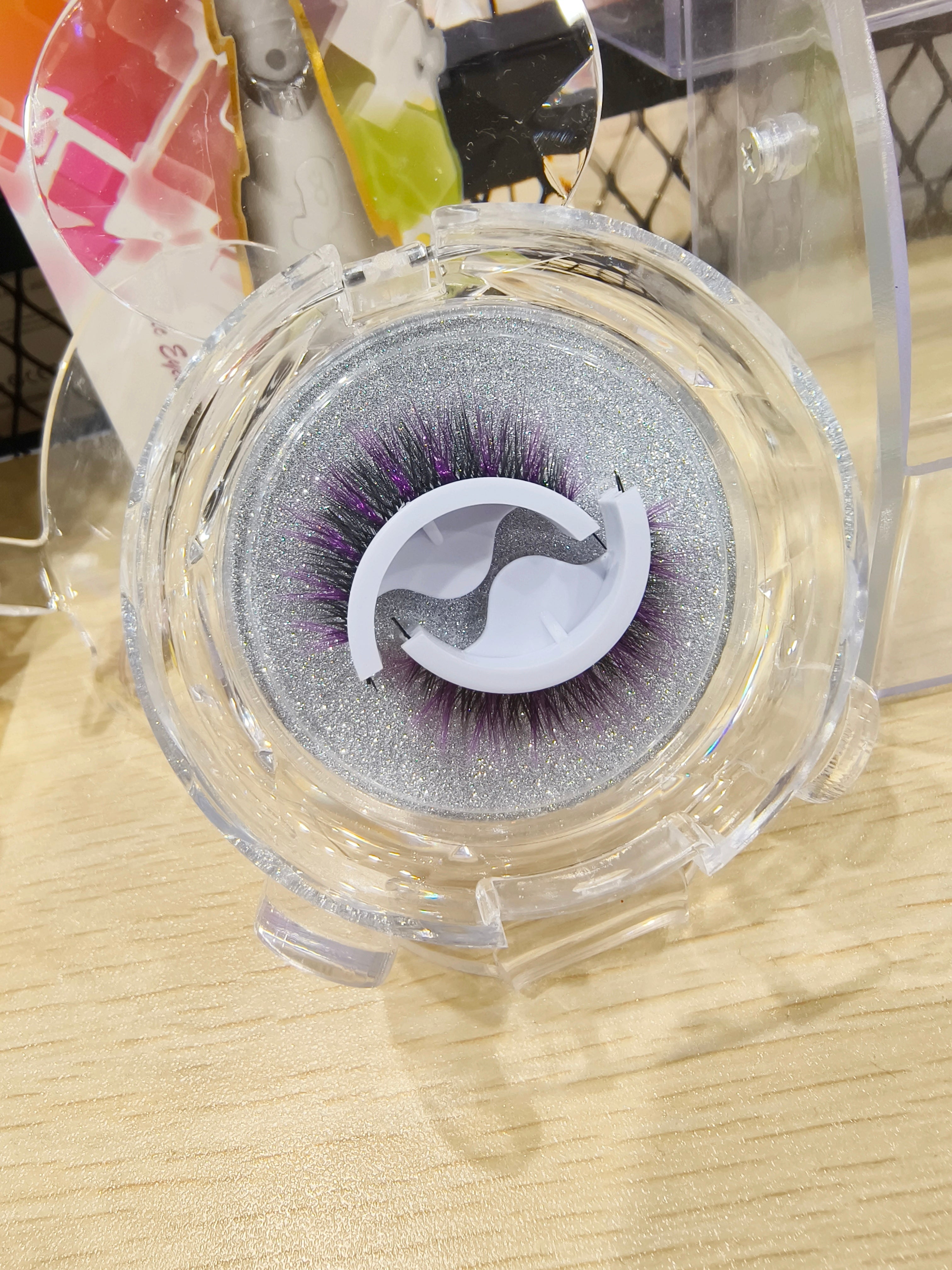 NEW! Self-adhesive Eyelashes 2 Pairs- No Glue! No Magnetic Liner! No Tools! NEW! Self-adhesive Eyelashes 2 Pairs- No Glue! No Magnetic Liner! No Tools!