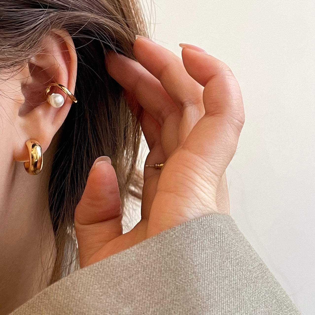24k Gold Plated Classic Women's Small Hoops Earrings