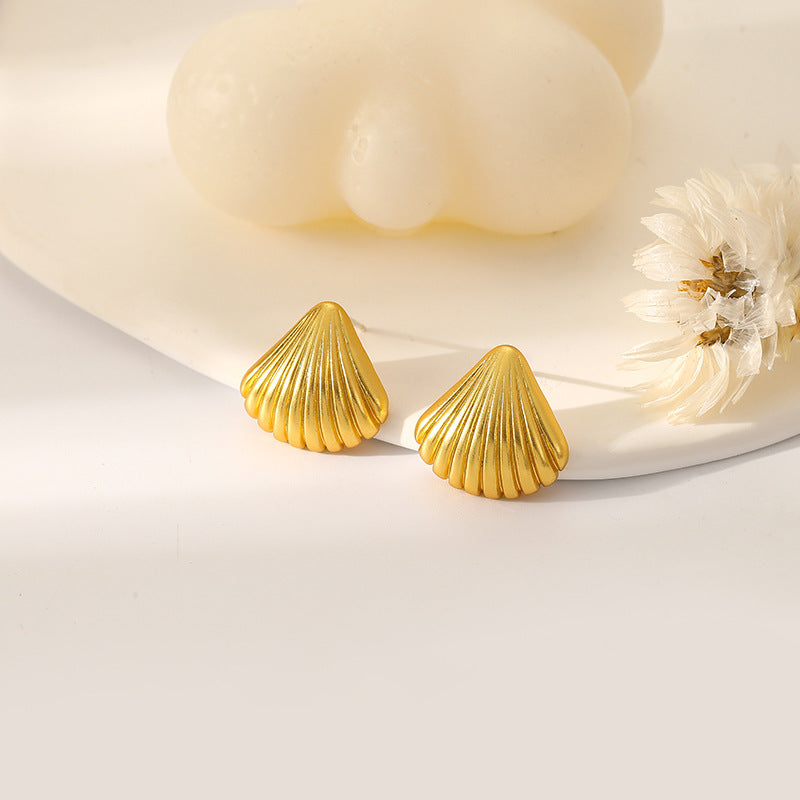 Shell Necklace/Earrings 18k Gold Plated