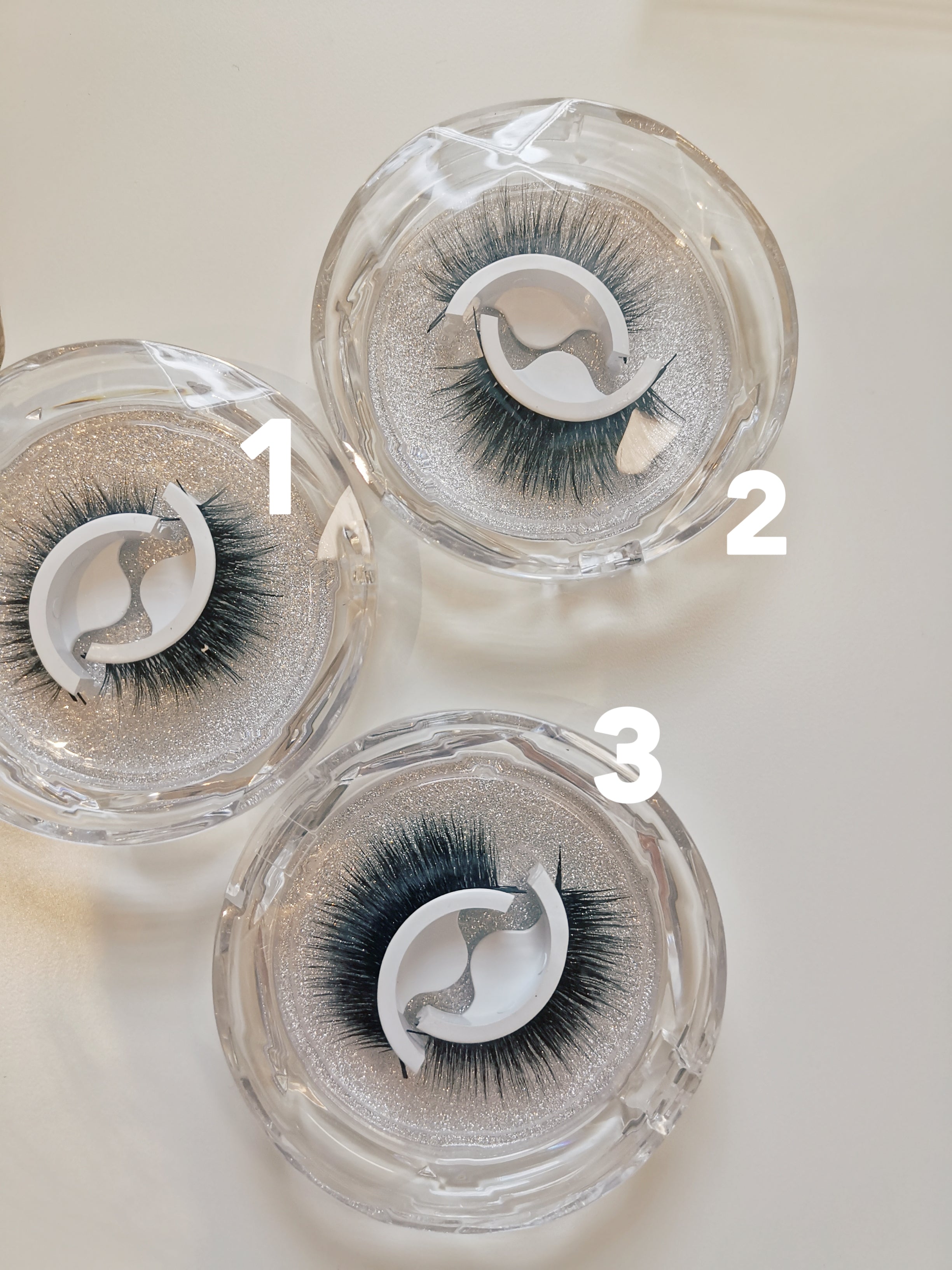 NEW! Self-adhesive Eyelashes 2 Pairs- No Glue! No Magnetic Liner! No Tools! NEW! Self-adhesive Eyelashes 2 Pairs- No Glue! No Magnetic Liner! No Tools!