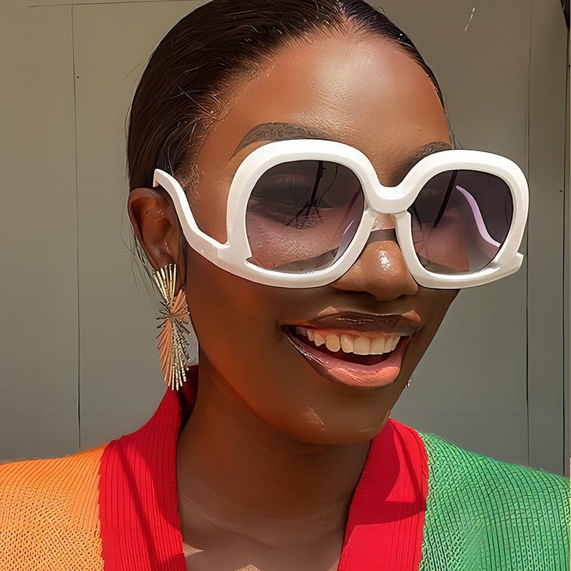 Oversized Curve Sunglasses