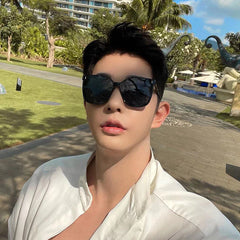 Cool Black Unisex Simple Sunglasses
