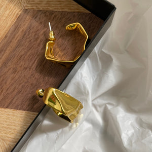 24k Gold Plated Flow Hoop Earrings