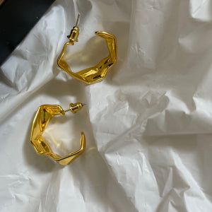 24k Gold Plated Flow Hoop Earrings